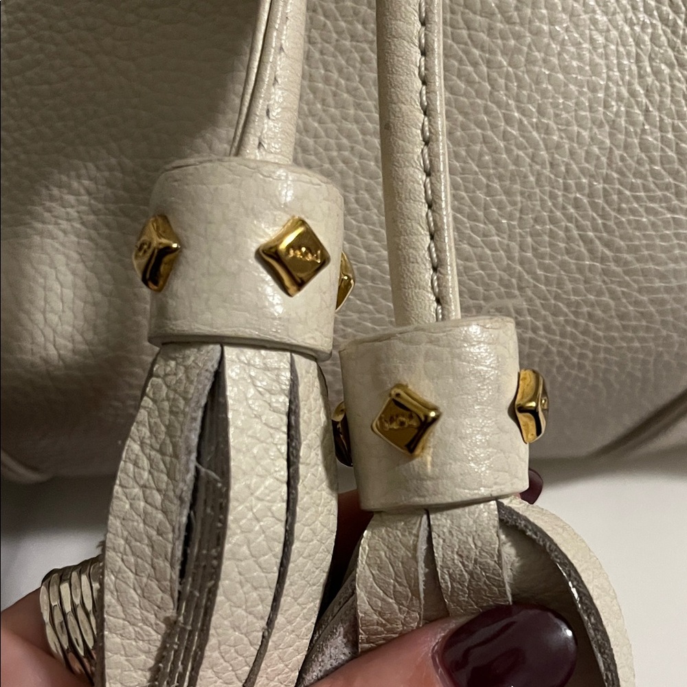 MCM Cream Leather Drawstring Tassel Shoulder Bag - Picture 4 of 14